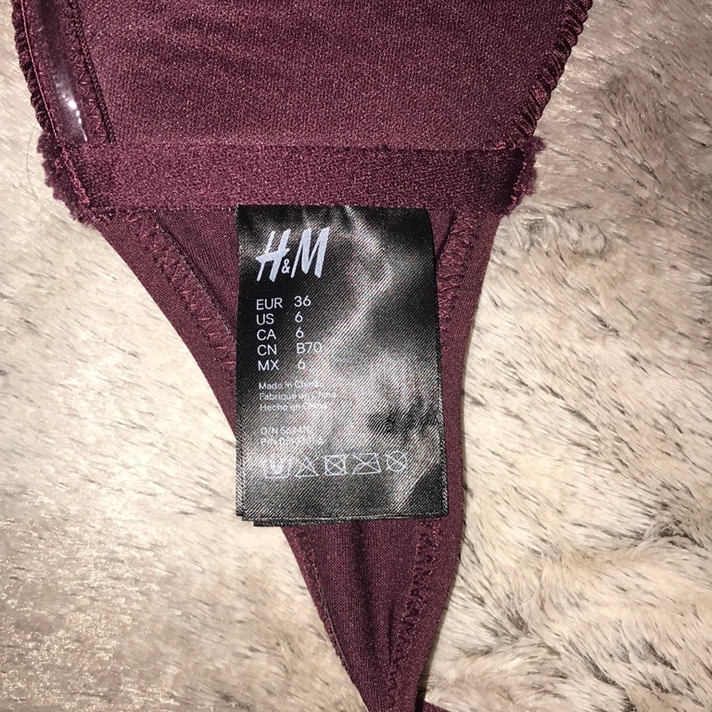 H&M SWIM TOP - Picture 4 of 4